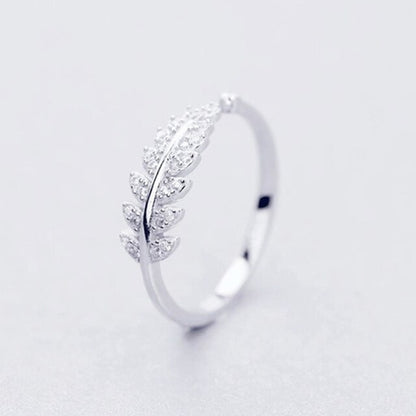 Adora Aura Love Hug Rings